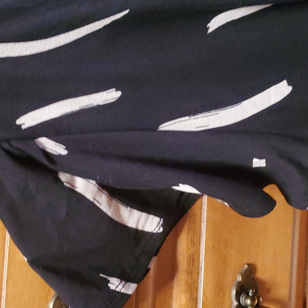 Dress - Picture 4 of 5